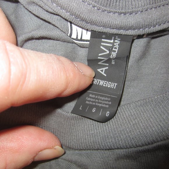 MARVEL SCARLET WITCH GRAPHIC TEE, GILDAN GRAY SHIRT, LARGE - Picture 6 of 7